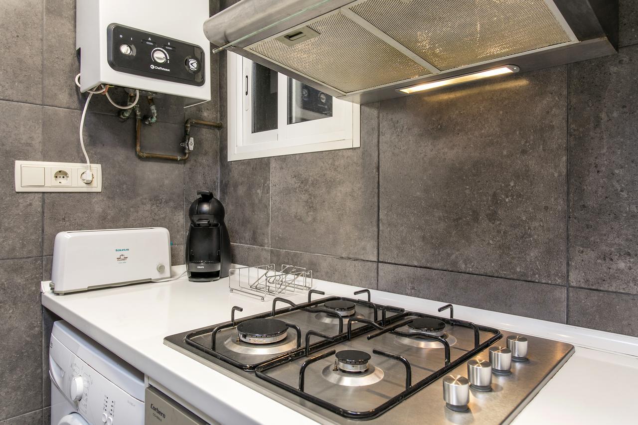 Apartamento Baba L'Hospitalet de Llobregat Kültér fotó