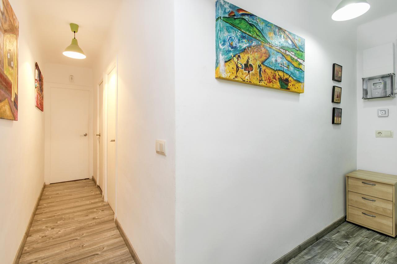 Apartamento Baba L'Hospitalet de Llobregat Kültér fotó