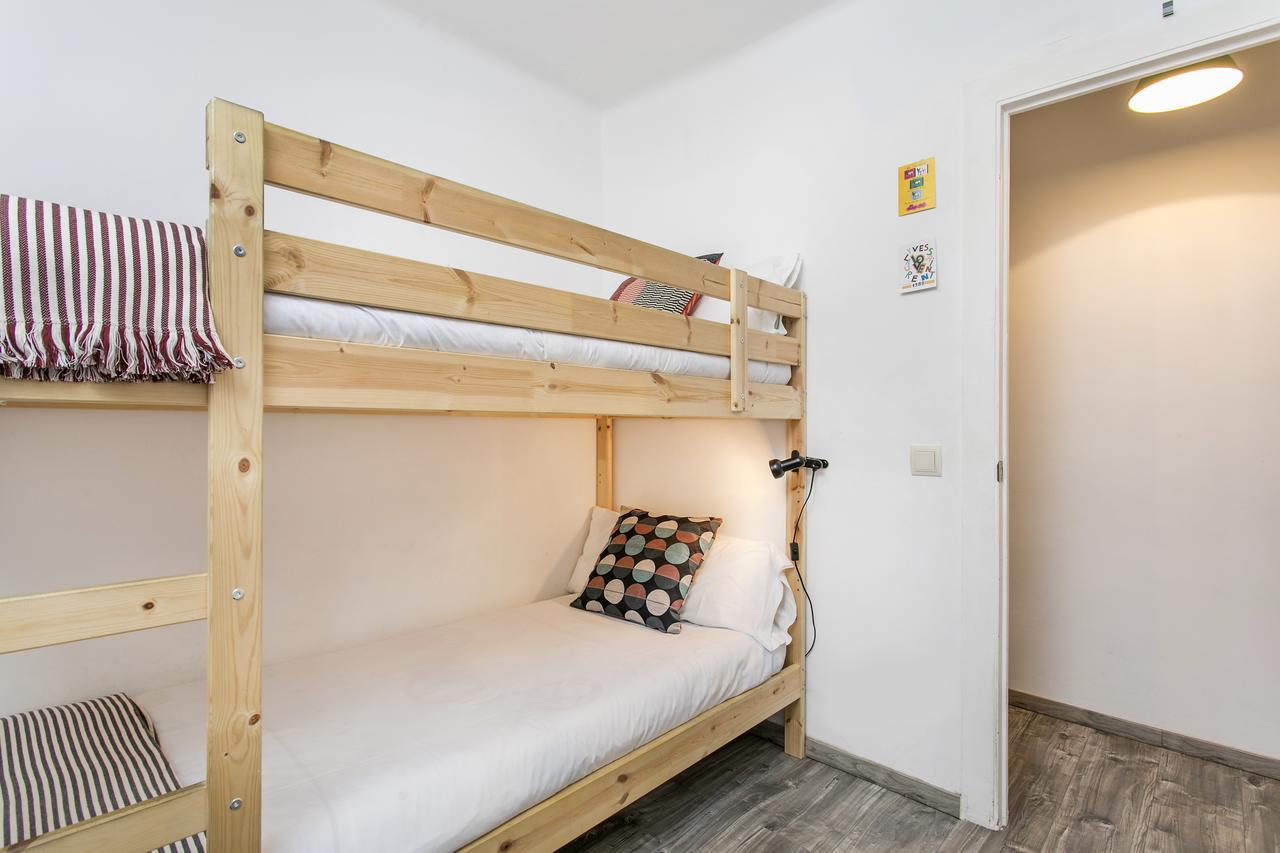 Apartamento Baba L'Hospitalet de Llobregat Kültér fotó